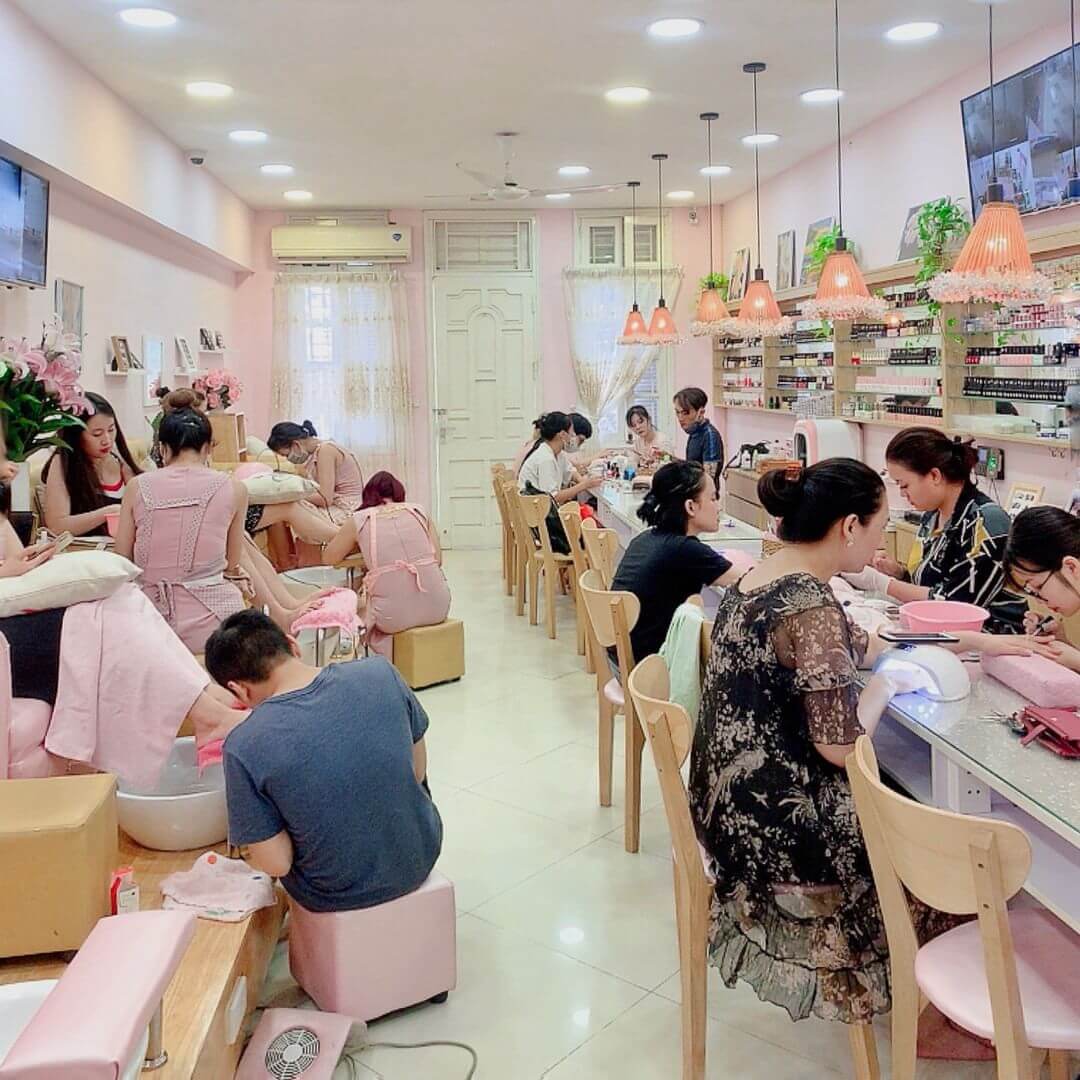 Cửa hàng nail rẻ đẹp ở Hà Nội
