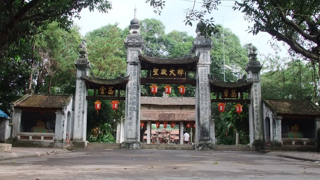 chùa cầu may đầu năm Hà Nội