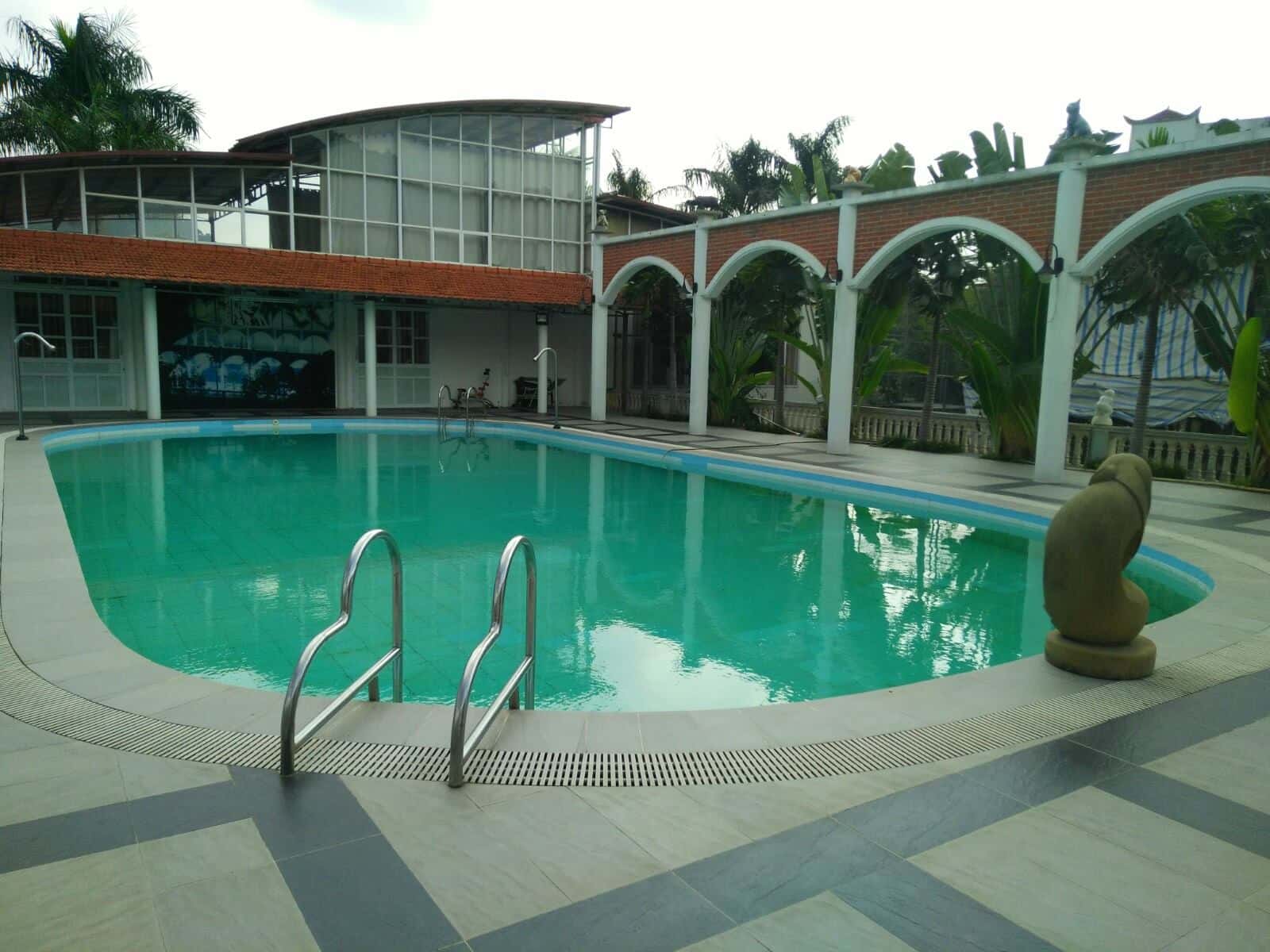 villa gần hà nội có bể bơi riêng